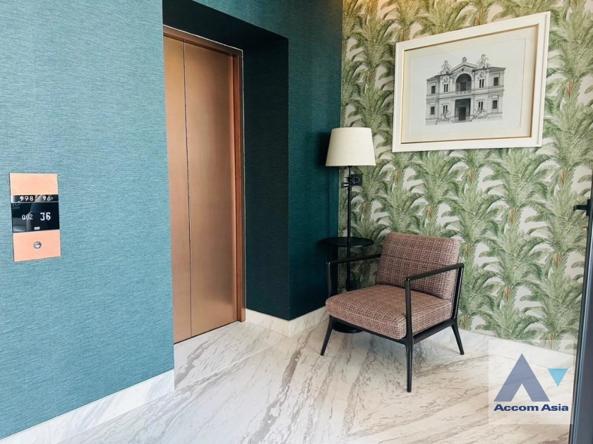 8  2 br Condominium For Sale in Sukhumvit ,Bangkok BTS Thong Lo at The Monument Thong Lo AA44062