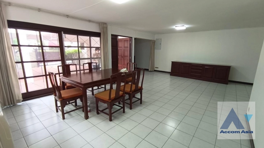 7  3 br House for rent and sale in Sukhumvit ,Bangkok BTS Asok 4004001