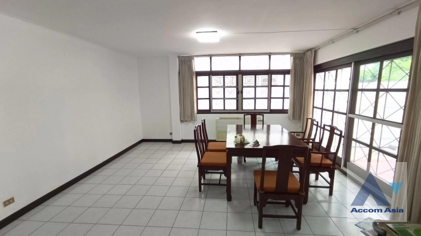 10  3 br House for rent and sale in Sukhumvit ,Bangkok BTS Asok 4004001