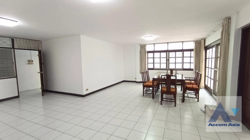 11  3 br House for rent and sale in Sukhumvit ,Bangkok BTS Asok 4004001