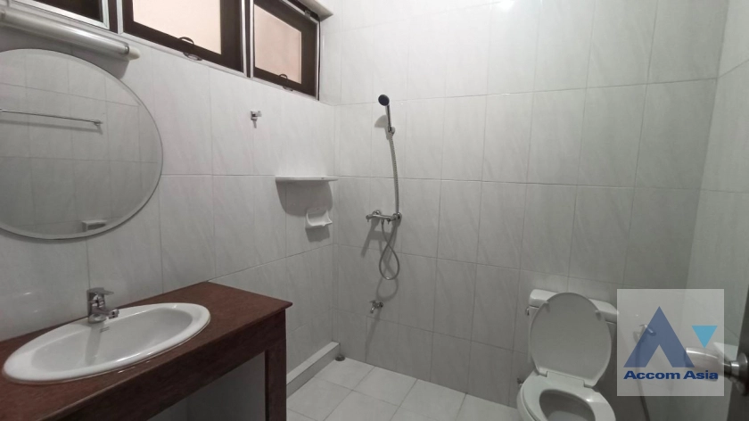 29  3 br House for rent and sale in Sukhumvit ,Bangkok BTS Asok 4004001