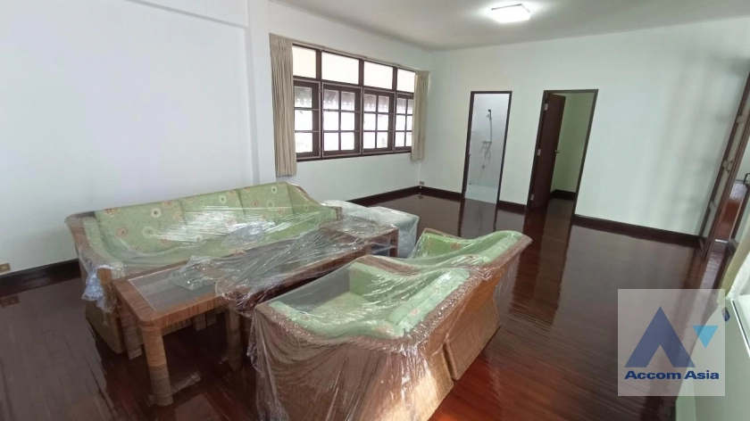 17  3 br House for rent and sale in Sukhumvit ,Bangkok BTS Asok 4004001