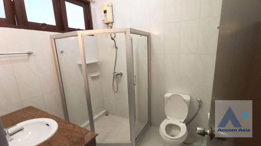 27  3 br House for rent and sale in Sukhumvit ,Bangkok BTS Asok 4004001