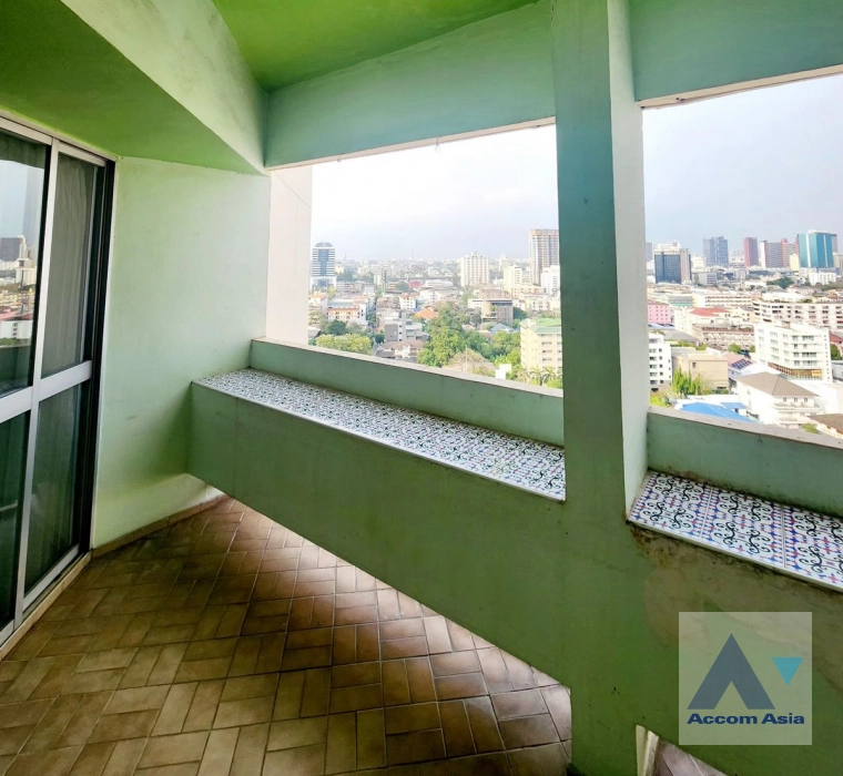 16  4 br Condominium for rent and sale in Sukhumvit ,Bangkok BTS Ekkamai at Tai Ping Tower AA44079