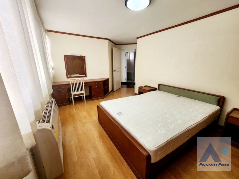 11  4 br Condominium for rent and sale in Sukhumvit ,Bangkok BTS Ekkamai at Tai Ping Tower AA44079