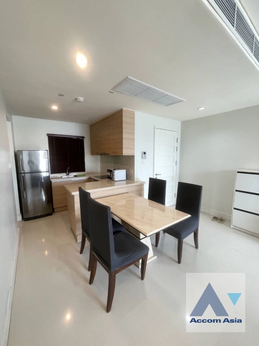unit 2 Bedrooms  Condominium For Rent in Sukhumvit, Bangkok  near BTS Phrom Phong (AA44080)