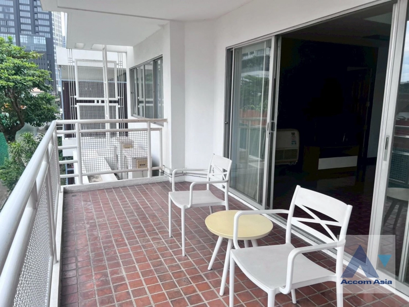  1  3 br Apartment for rent and sale in Sukhumvit ,Bangkok BTS Thong Lo at Greenery garden and privacy AA44083