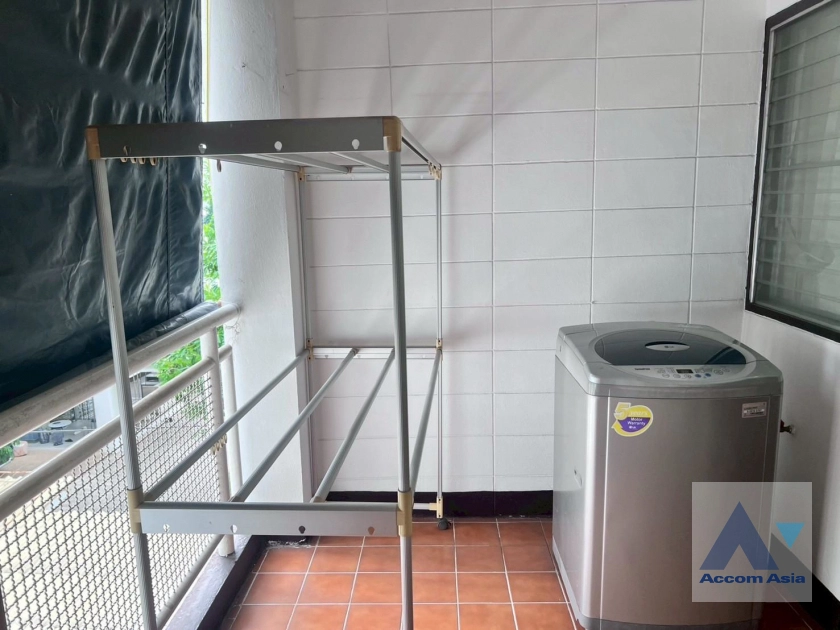 14  3 br Apartment for rent and sale in Sukhumvit ,Bangkok BTS Thong Lo at Greenery garden and privacy AA44083