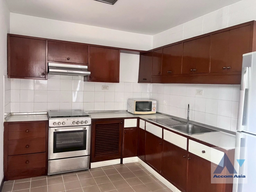 7  3 br Apartment for rent and sale in Sukhumvit ,Bangkok BTS Thong Lo at Greenery garden and privacy AA44083