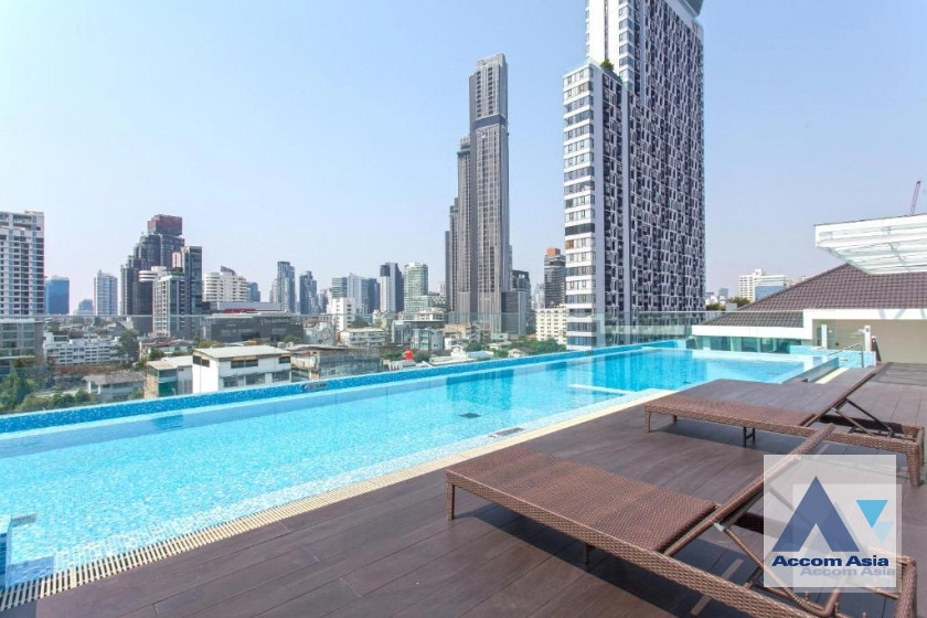 19  2 br Apartment for rent and sale in Sukhumvit ,Bangkok BTS Ekkamai at New Modern Classic Apartment, Near Main Street AA44084