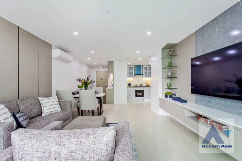 unitPet friendly |  2 Bedrooms  Apartment For Rent & Sale in Sukhumvit, Bangkok  near BTS Ekkamai (AA44084)