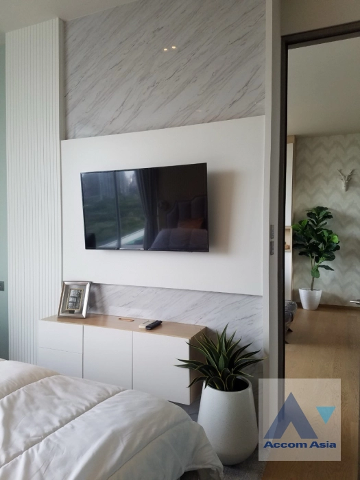 11  1 br Condominium for rent and sale in Silom ,Bangkok BTS Sala Daeng at Saladaeng One Condominium AA44089