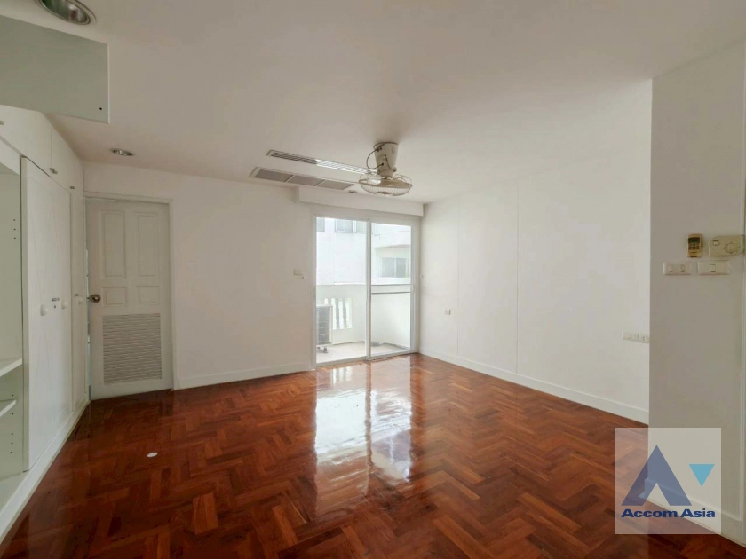 9  5 br Townhouse For Rent in Sathorn ,Bangkok BTS Chong Nonsi at A Homely Place Residence AA44091
