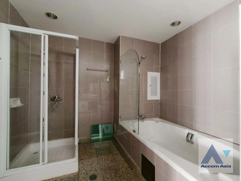 18  5 br Townhouse For Rent in Sathorn ,Bangkok BTS Chong Nonsi at A Homely Place Residence AA44091