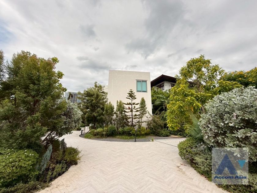 unitHome Office |  2 Bedrooms  House For Rent in Sukhumvit, Bangkok  near BTS Bang Chak (AA44092)