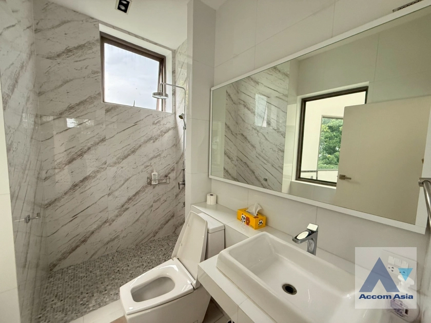 18  2 br House For Rent in Sukhumvit ,Bangkok BTS Bang Chak AA44092