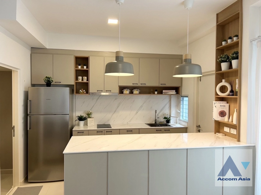  1  3 br Townhouse for rent and sale in Pattanakarn ,Bangkok BTS Udomsuk at Indy Bangna – Ramkhamhaeng 2 AA44095