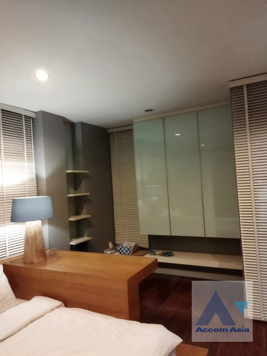 unit 3 Bedrooms  House For Rent in Krungthep Kreetha, Bangkok  (AA44098)