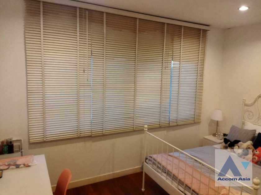 10  3 br House For Rent in Krungthep Kreetha ,Bangkok  at Nirvana Icon Wongwaen-Rama 9 AA44098