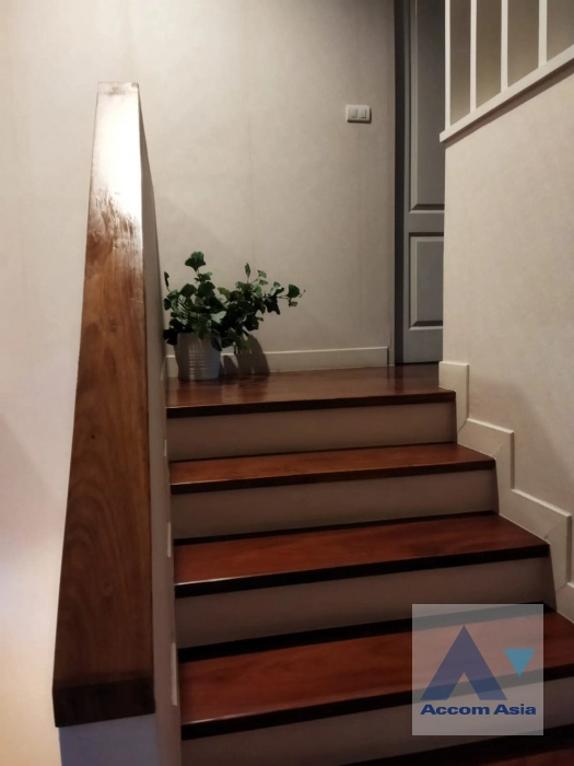 21  3 br House For Rent in Krungthep Kreetha ,Bangkok  at Nirvana Icon Wongwaen-Rama 9 AA44098