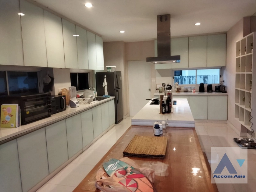 30  3 br House For Rent in Krungthep Kreetha ,Bangkok  at Nirvana Icon Wongwaen-Rama 9 AA44098