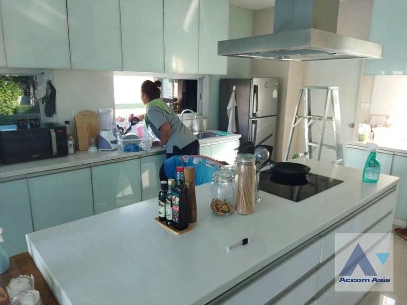 32  3 br House For Rent in Krungthep Kreetha ,Bangkok  at Nirvana Icon Wongwaen-Rama 9 AA44098