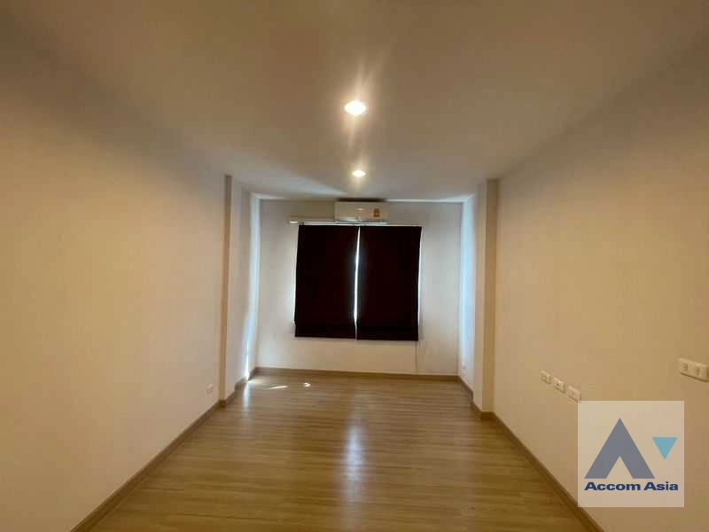 10  2 br Townhouse For Rent in Bang Na ,Bangkok BTS Udomsuk at Townhouse AA44099