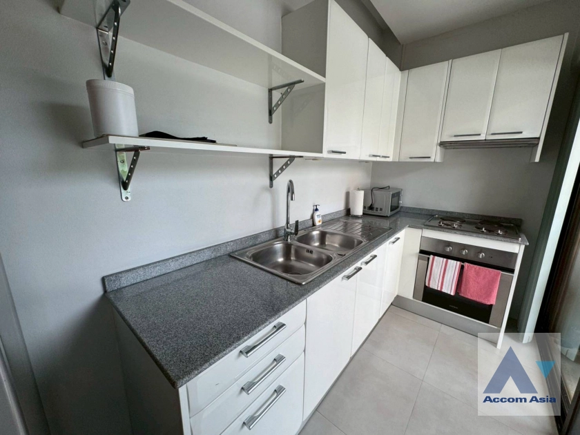 5  2 br Apartment for rent and sale in Sathorn ,Bangkok BTS Sala Daeng - MRT Lumphini at A cozy apartment  AA44127