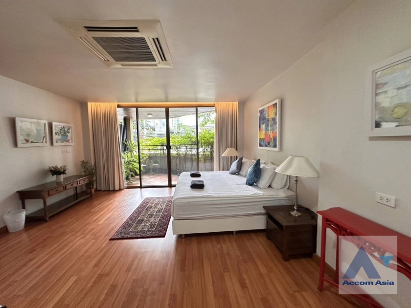 20  2 br Apartment for rent and sale in Sathorn ,Bangkok BTS Sala Daeng - MRT Lumphini at A cozy apartment  AA44128