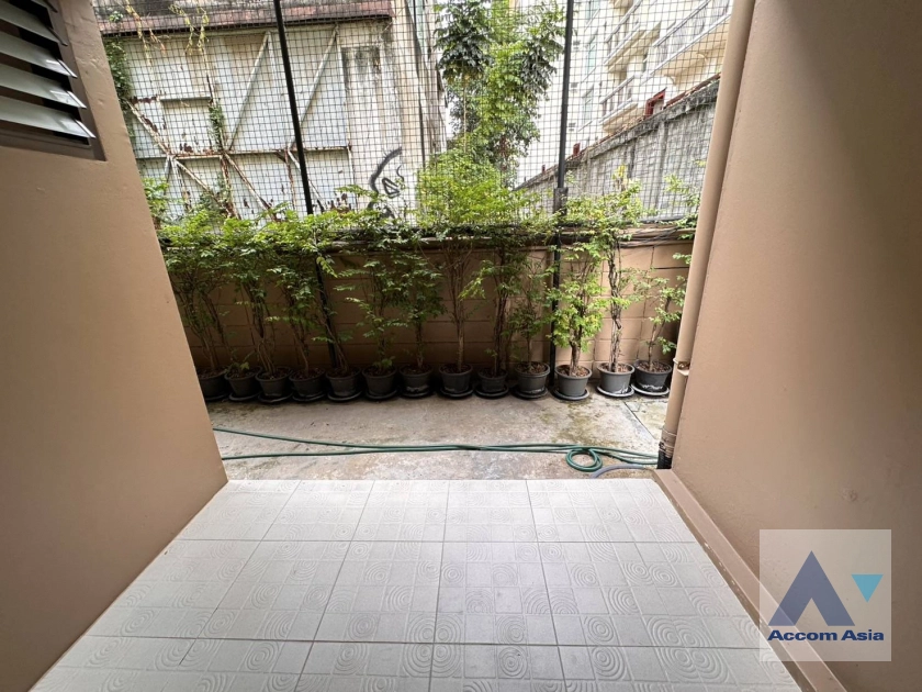 35  2 br Apartment for rent and sale in Sathorn ,Bangkok BTS Sala Daeng - MRT Lumphini at A cozy apartment  AA44128