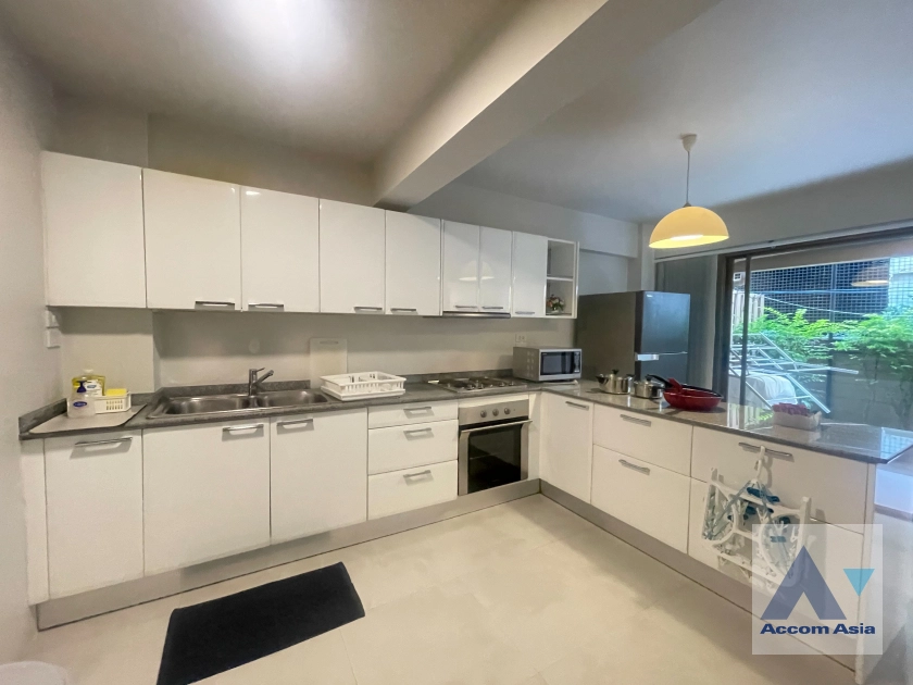 12  2 br Apartment for rent and sale in Sathorn ,Bangkok BTS Sala Daeng - MRT Lumphini at A cozy apartment  AA44128