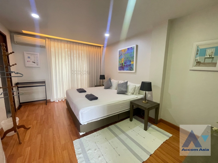 25  2 br Apartment for rent and sale in Sathorn ,Bangkok BTS Sala Daeng - MRT Lumphini at A cozy apartment  AA44128