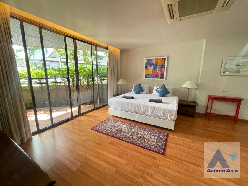 19  2 br Apartment for rent and sale in Sathorn ,Bangkok BTS Sala Daeng - MRT Lumphini at A cozy apartment  AA44128