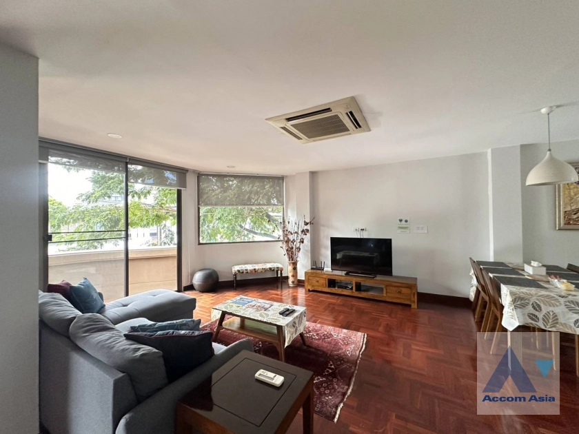  1  3 br Apartment For Rent in Sathorn ,Bangkok BTS Sala Daeng - MRT Lumphini at A cozy apartment  AA44130