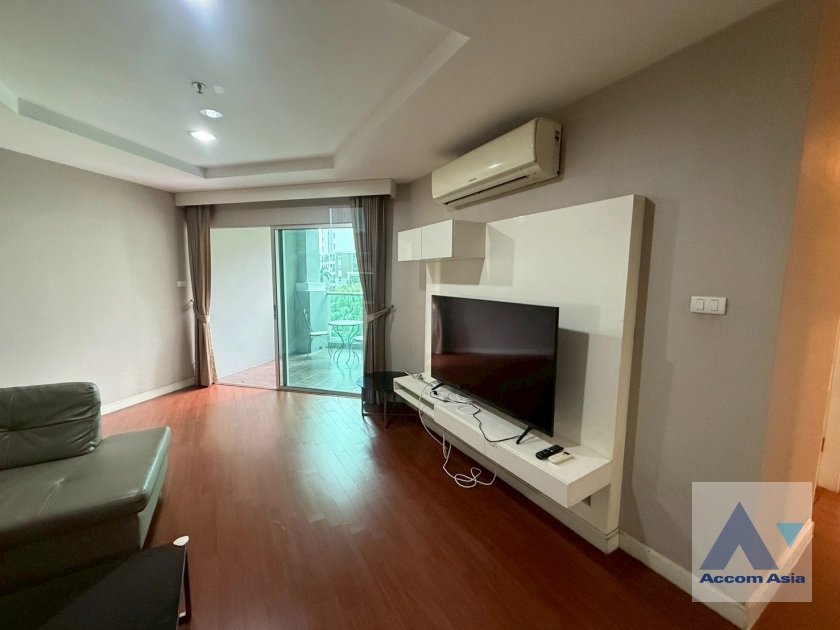 unit 2 Bedrooms  Condominium For Rent in Ratchadaphisek, Bangkok  near MRT Rama 9 (AA44133)