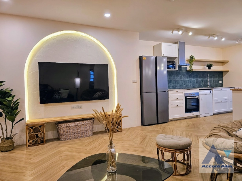 unitPet friendly |  3 Bedrooms  Condominium For Rent & Sale in Sukhumvit, Bangkok  near BTS Asok - MRT Sukhumvit (AA44140)