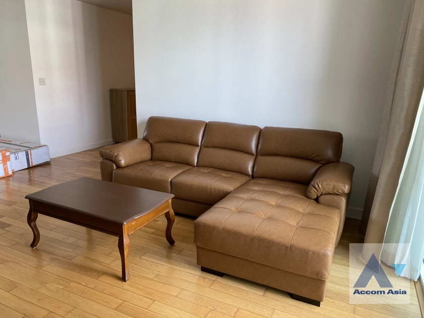 unit 3 Bedrooms  Condominium For Rent & Sale in Sukhumvit, Bangkok  near BTS Asok - MRT Sukhumvit (AA44149)