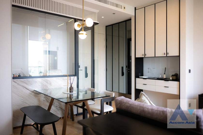 unit 1 Bedroom  Condominium For Sale in Sukhumvit, Bangkok  near BTS Asok - MRT Sukhumvit (AA44150)