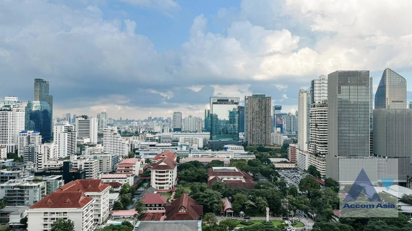 10  1 br Condominium For Sale in Sukhumvit ,Bangkok BTS Asok - MRT Sukhumvit at Noble BE19 AA44150