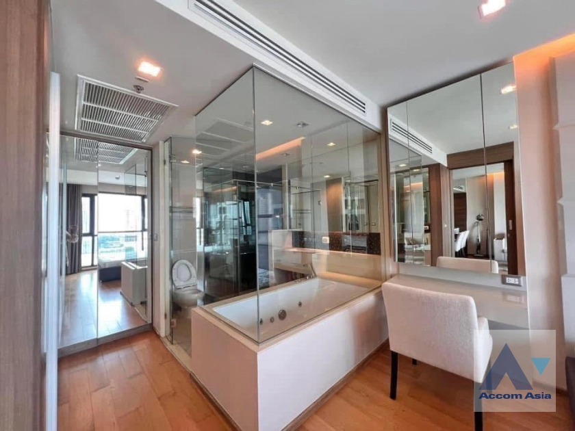 10  1 br Condominium For Rent in Silom ,Bangkok BTS Chong Nonsi at The Address Sathorn AA44158