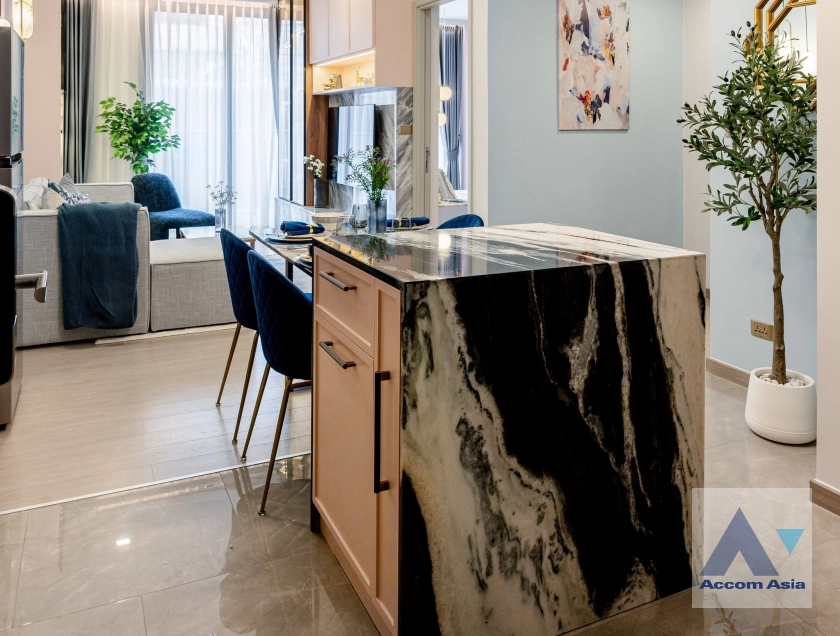 unitNewly renovated, Fully Furnished |  2 Bedrooms  Condominium For Rent & Sale in Ratchadaphisek, Bangkok  near MRT Rama 9 (AA44162)