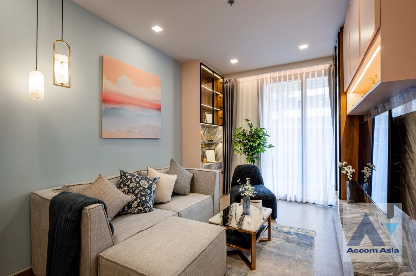 unitNewly renovated, Fully Furnished |  2 Bedrooms  Condominium For Rent & Sale in Ratchadaphisek, Bangkok  near MRT Rama 9 (AA44162)