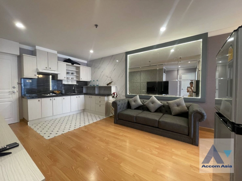 unit 2 Bedrooms  Condominium For Rent in Sukhumvit, Bangkok  near BTS Phrom Phong (AA44163)