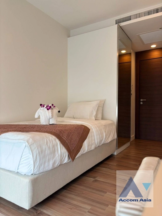 6  2 br Apartment For Rent in Sathorn ,Bangkok BTS Surasak at The Elegant Residence AA44170
