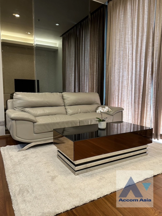 unit 2 Bedrooms  Condominium For Rent & Sale in Sukhumvit, Bangkok  near BTS Thong Lo (AA44173)