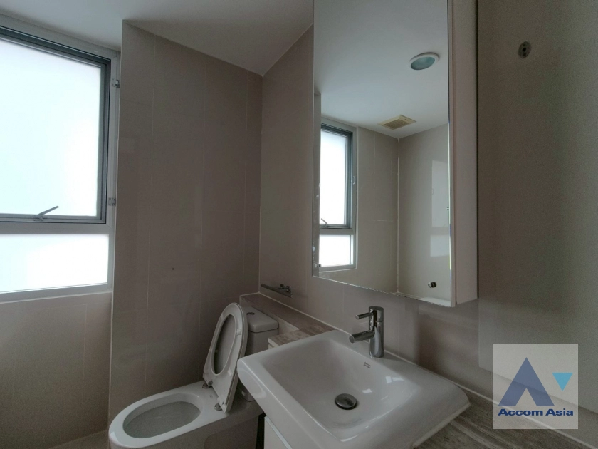 16  3 br Apartment for rent and sale in Sukhumvit ,Bangkok BTS Ratchadamri at Spacious Living in Asoke – 220 SQ.M. Up AA44177