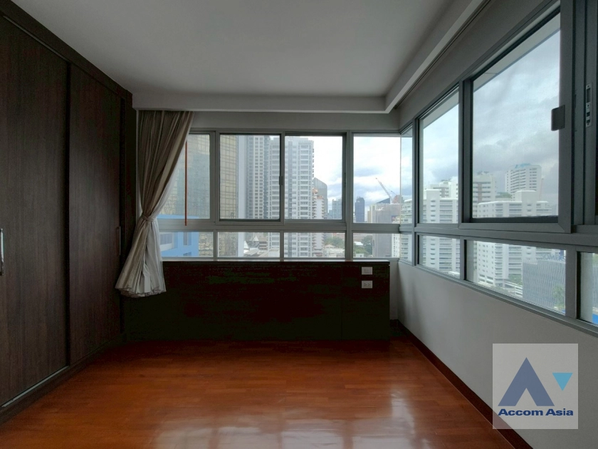 8  3 br Apartment for rent and sale in Sukhumvit ,Bangkok BTS Ratchadamri at Spacious Living in Asoke – 220 SQ.M. Up AA44177
