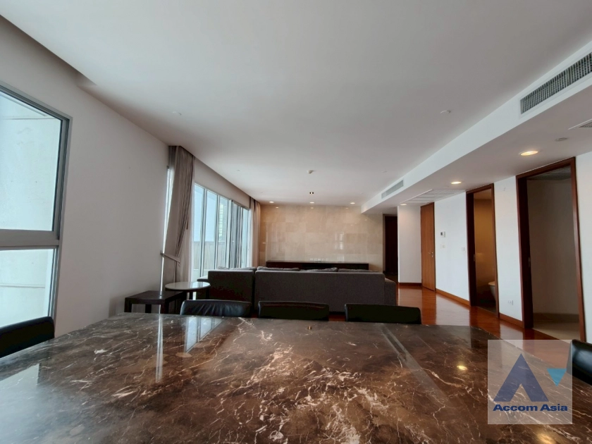 5  4 br Apartment for rent and sale in Sukhumvit ,Bangkok BTS Ratchadamri at Spacious Living in Asoke – 220 SQ.M. Up AA44181