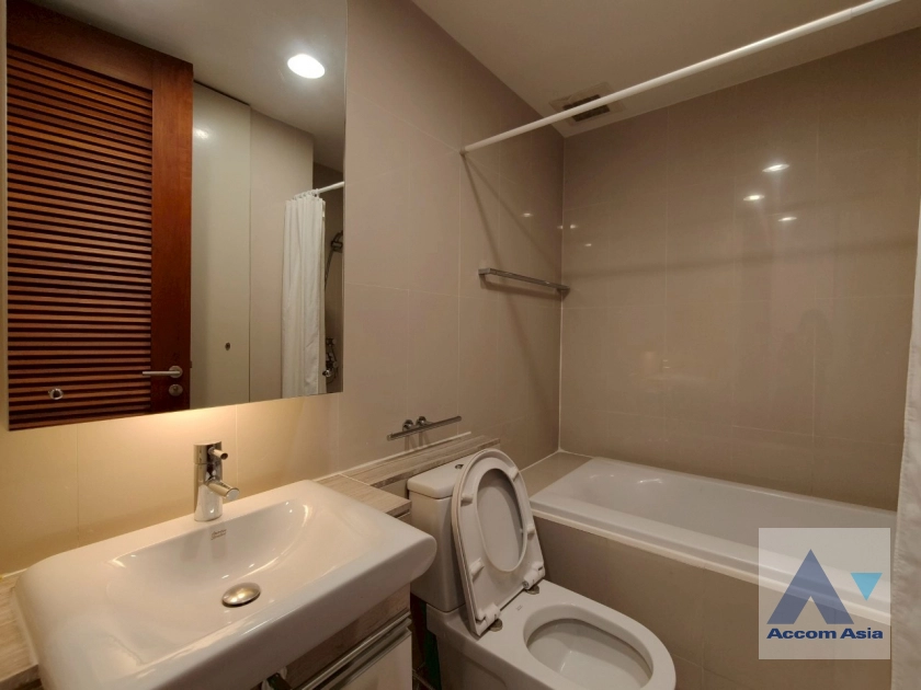 22  4 br Apartment for rent and sale in Sukhumvit ,Bangkok BTS Ratchadamri at Spacious Living in Asoke – 220 SQ.M. Up AA44181