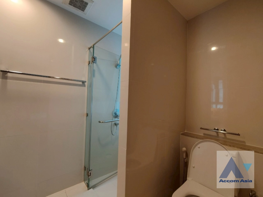 21  4 br Apartment for rent and sale in Sukhumvit ,Bangkok BTS Ratchadamri at Spacious Living in Asoke – 220 SQ.M. Up AA44181